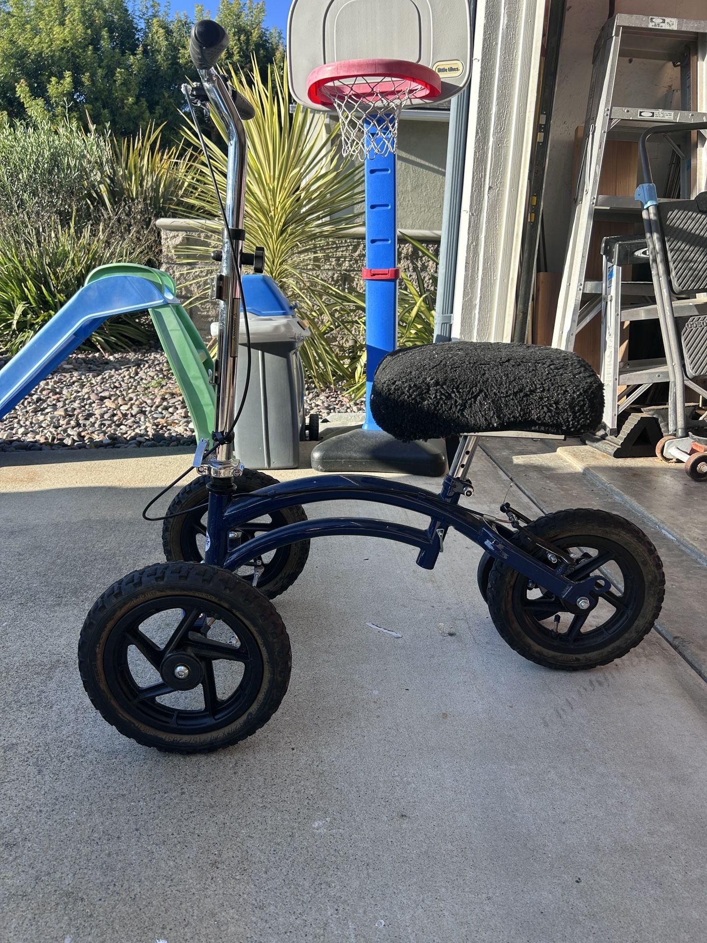 Knee Scooter