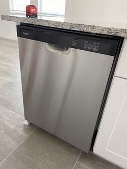  Dishwasher Whirlpool 