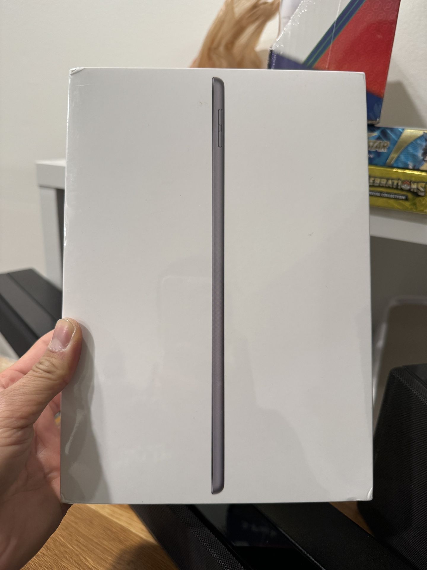 NEW Apple iPad 9th Gen 10.2 inch 64gb