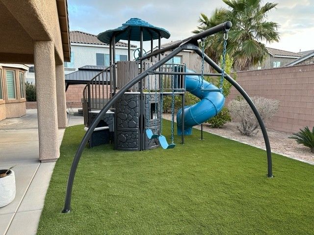 Swing Set with Installation