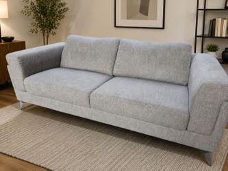 Sectional Couch With Delivery