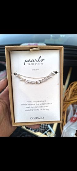 Demdaco Pearls From Within Bracelet