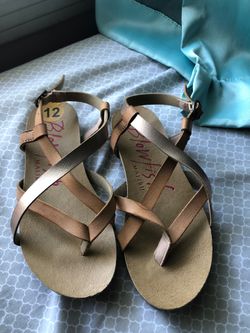 Girls sandals