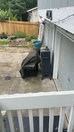 Vertical smoker and propane bbq OBO