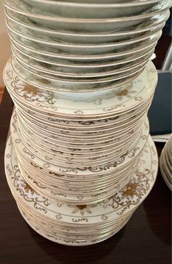 Vintage Adline China Japan “Coronet” Hand-Painted Dinnerware Set