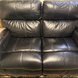 Small Reclining couch 