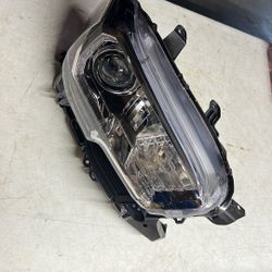 Passenger Side, Toyota Tacoma, Headlamp, Headlight