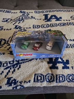 JOHNNY LIGHTNING VOLKSWAGEN'S 3 CAR SET HOLIDAY CLASSIC ORNAMENTS 1:64 DIE-CAST