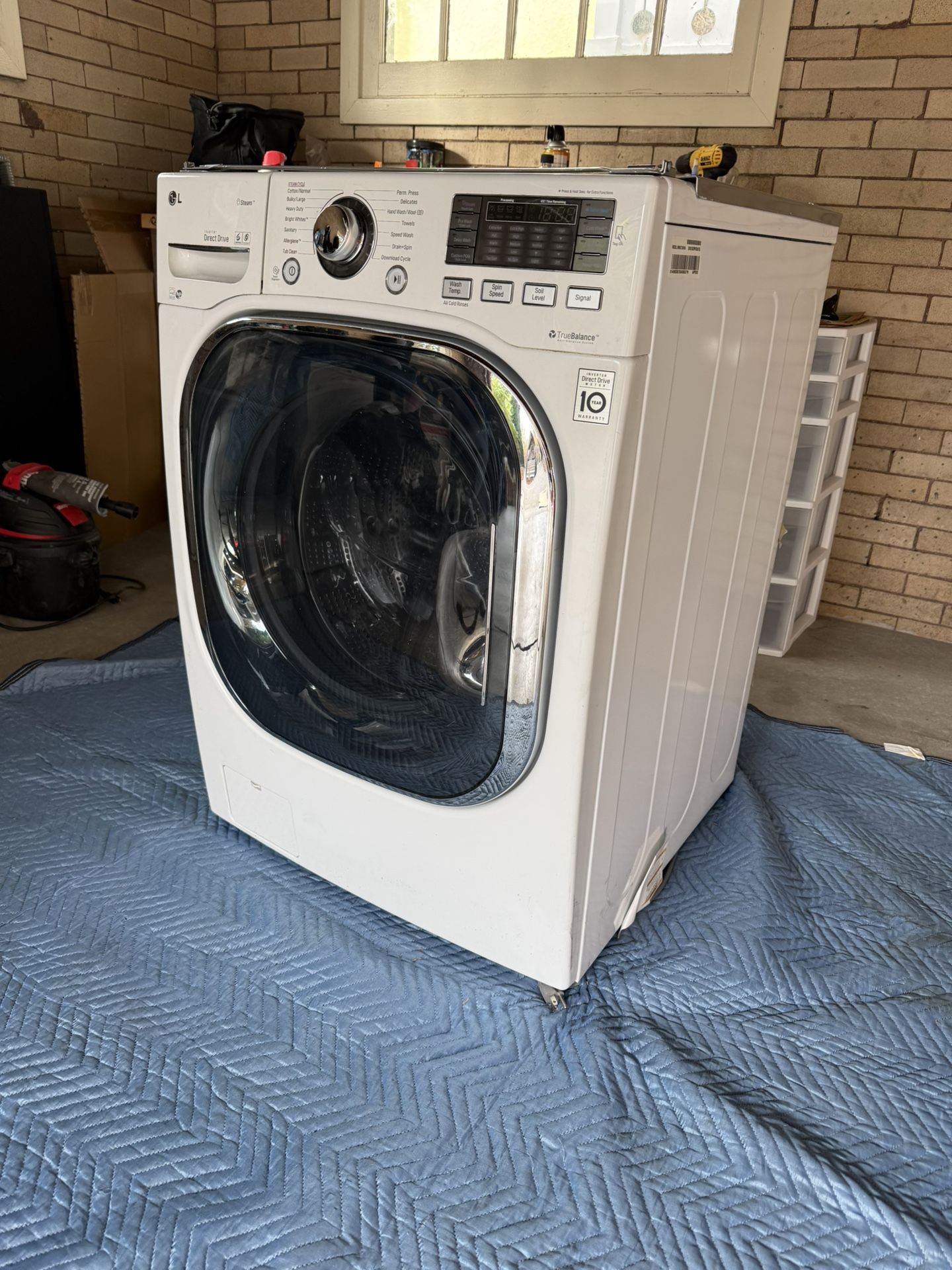 LG Front Load Washing Machine