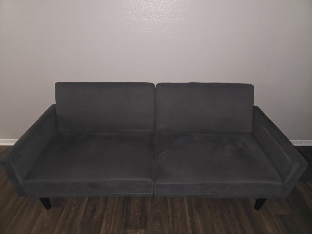 Couch / Futon