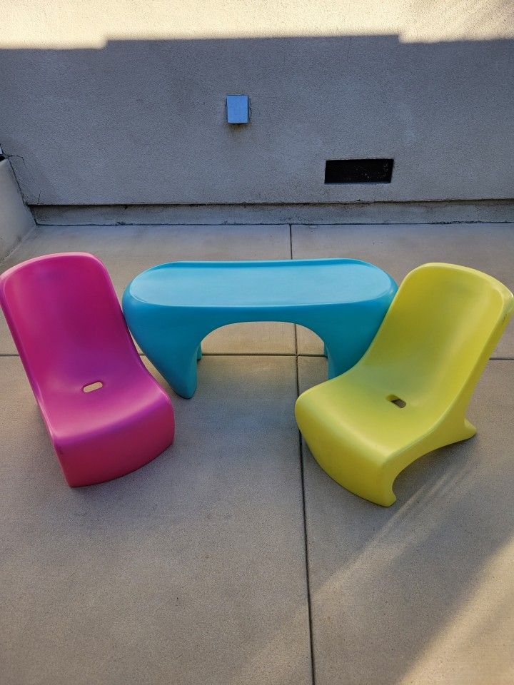 Step 2 Table And Chairs