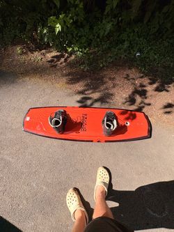 Liquid Force Trip 144 Wakeboard + Bindings — Like New