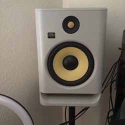 KRK Speakers 