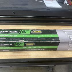New Large  Wrench Set 
