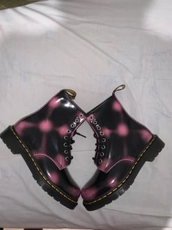 Dr. Martens 1460 Arcadia Boots Pink & Black Size; 5 Men/ 6 Women