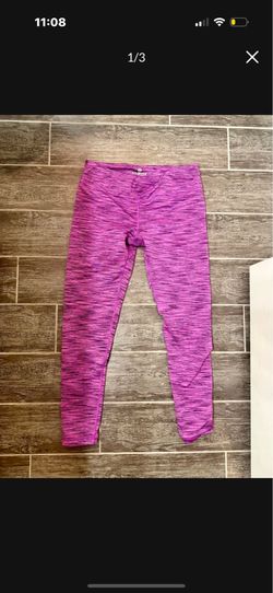 Size large leggings