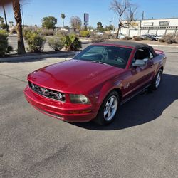 2007 Ford MustangPremium Convertible 2D