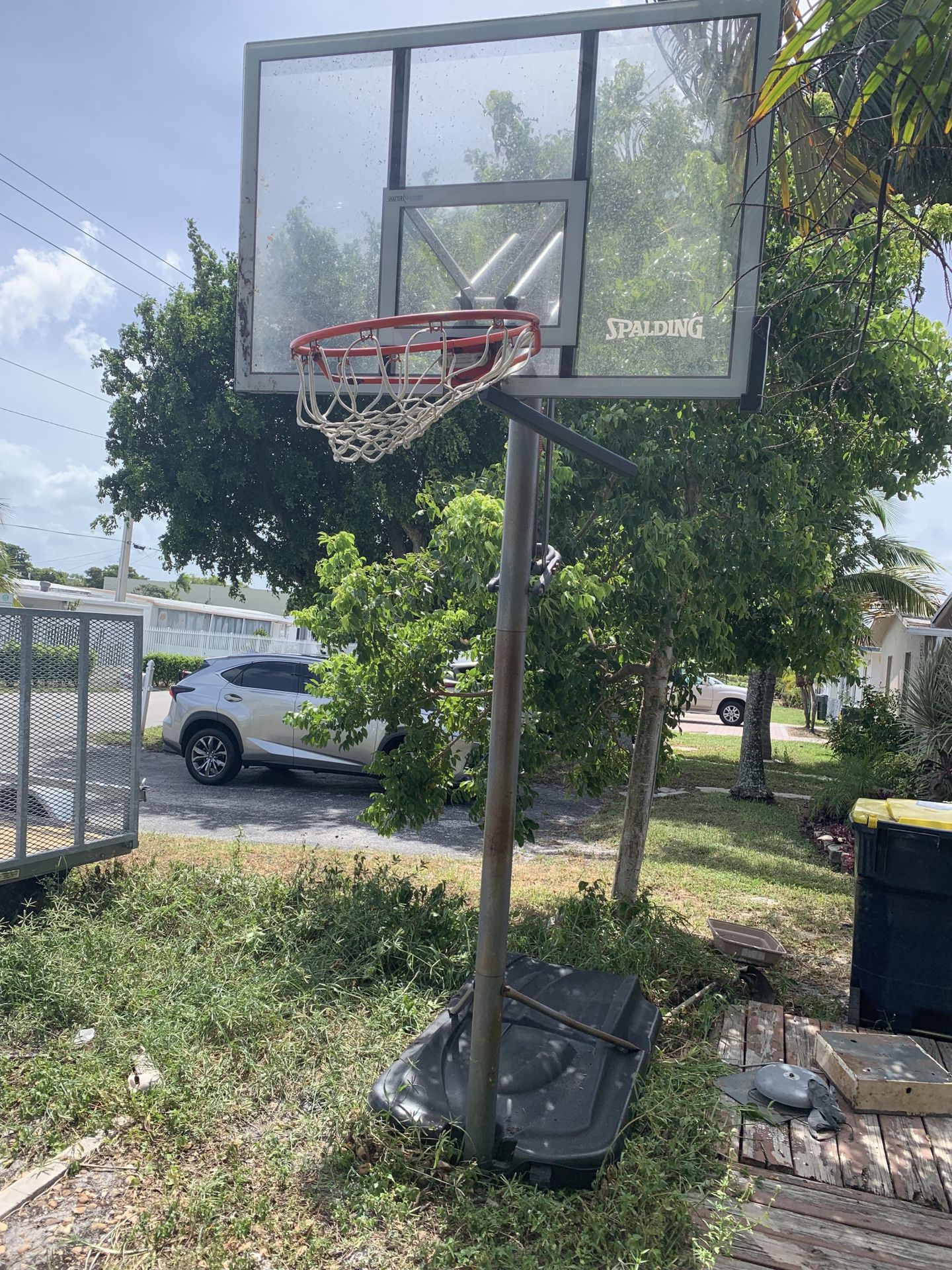 SPALDING Outdoor Basketball Hoop