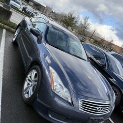 Infiniti G37X 2009