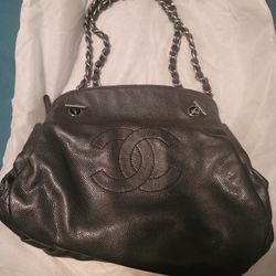 Chanel Caviar 31 Shoulder Bag 