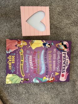 2 Pieces Canvas Princess Rules And Wood Heart Light Frame