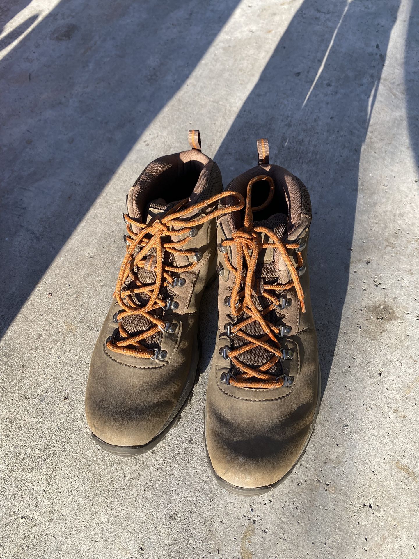 Columbia Hiking Boots Size 13