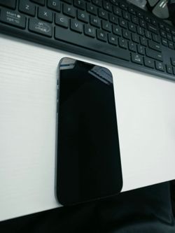 Apple iPhone 14 – 128GB – Midnight (unlocked from VZ)