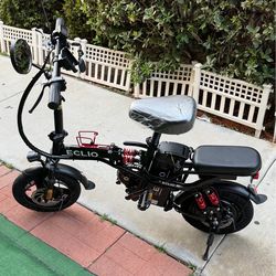Electric Bike For Man’s, 700W Peak Motor 48V 20Ah Removable Battery, 35 Miles Range, 20MPH, 14" Tires & Dual Disc Brakes, 3-Step Folding With LCD Disp