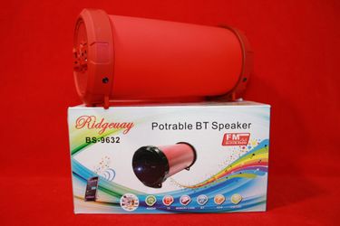 bazooka Bluetooth speaker SD card,slot USB port,FM radio(bosina)