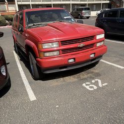 2000 Chevrolet Tahoe