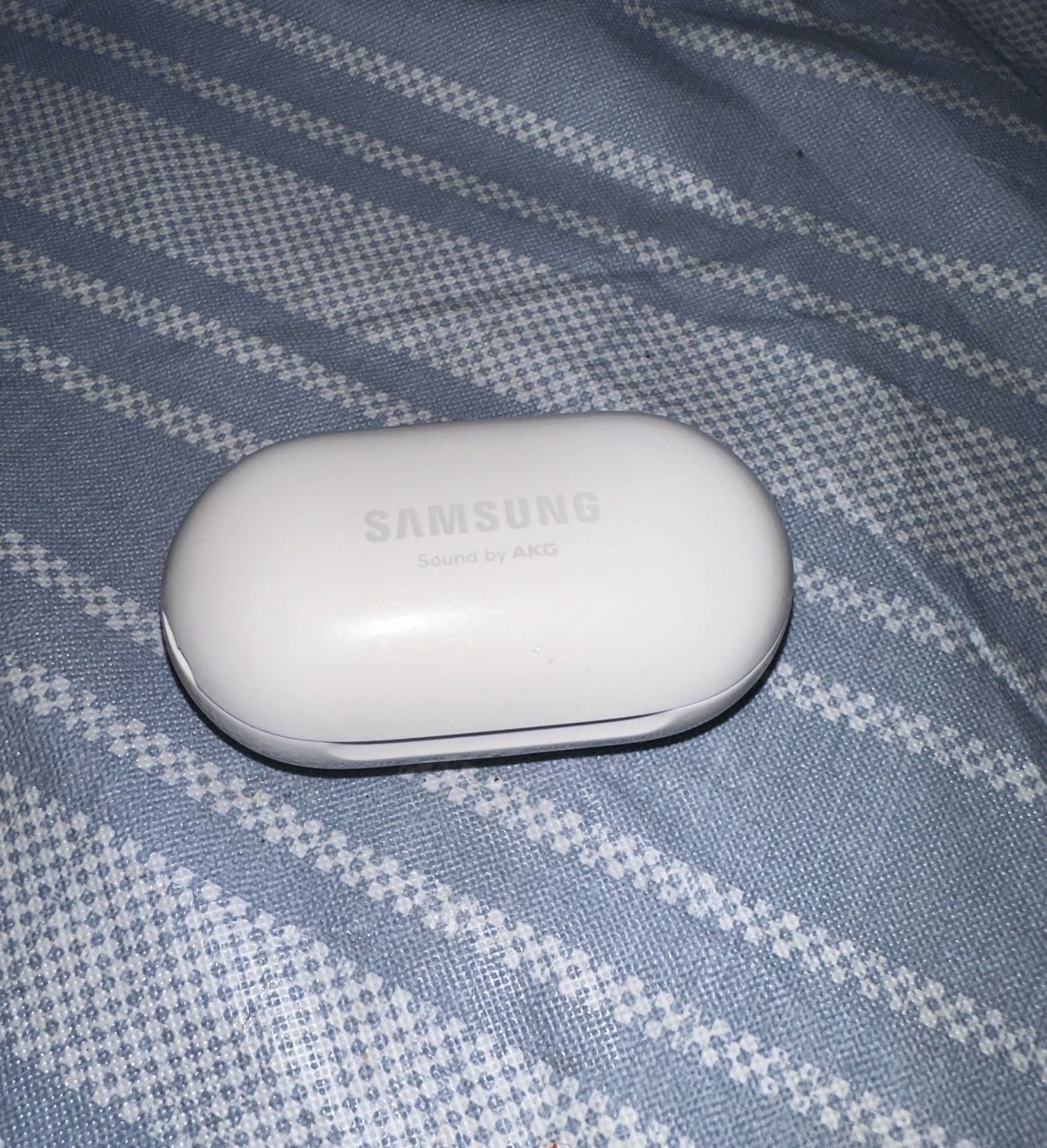 Samsung Earbuds -White
