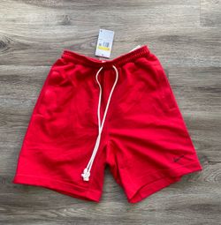 Men Size Small Nike Shorts Red Standard Issue Basketball French Terry Dri Fit Brand New