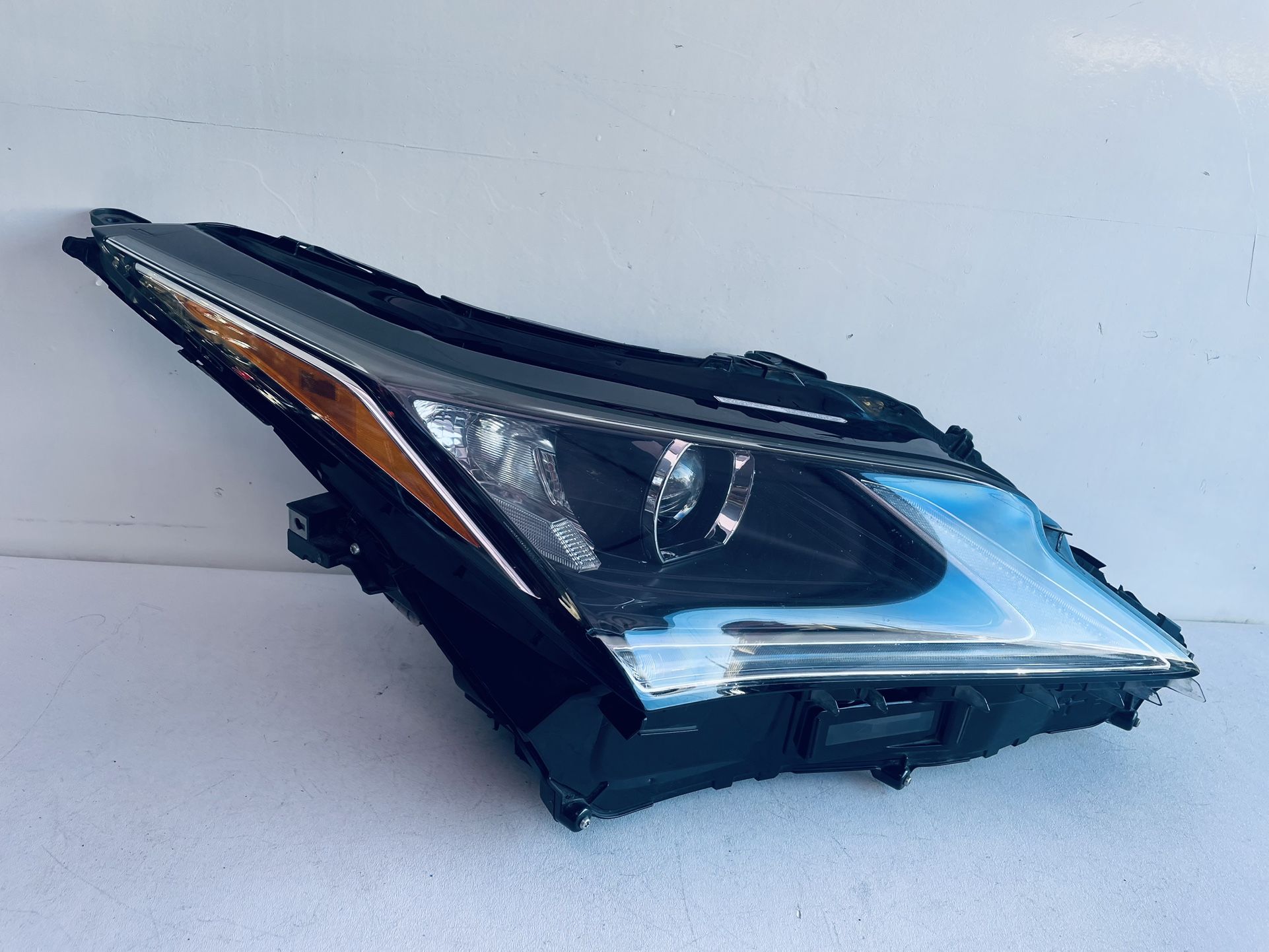 2016-2019 LEXUS RX350 RIGHT PASSENGER SIDE HEADLIGHT LED OEM NON AFS #2