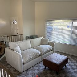 Storage ottoman