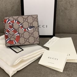 Gucci Wallet 