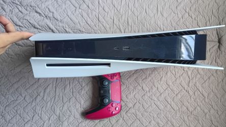 PS5 Console (Not Working) Perfect Fixer-Upper / For Parts