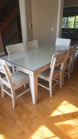 Dining set (solid wood)