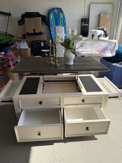 Living room center table