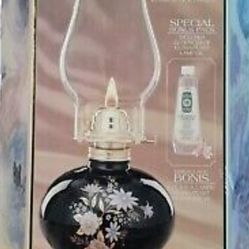 Lamplight Farms "English Garden" Oil Lamp 14"
