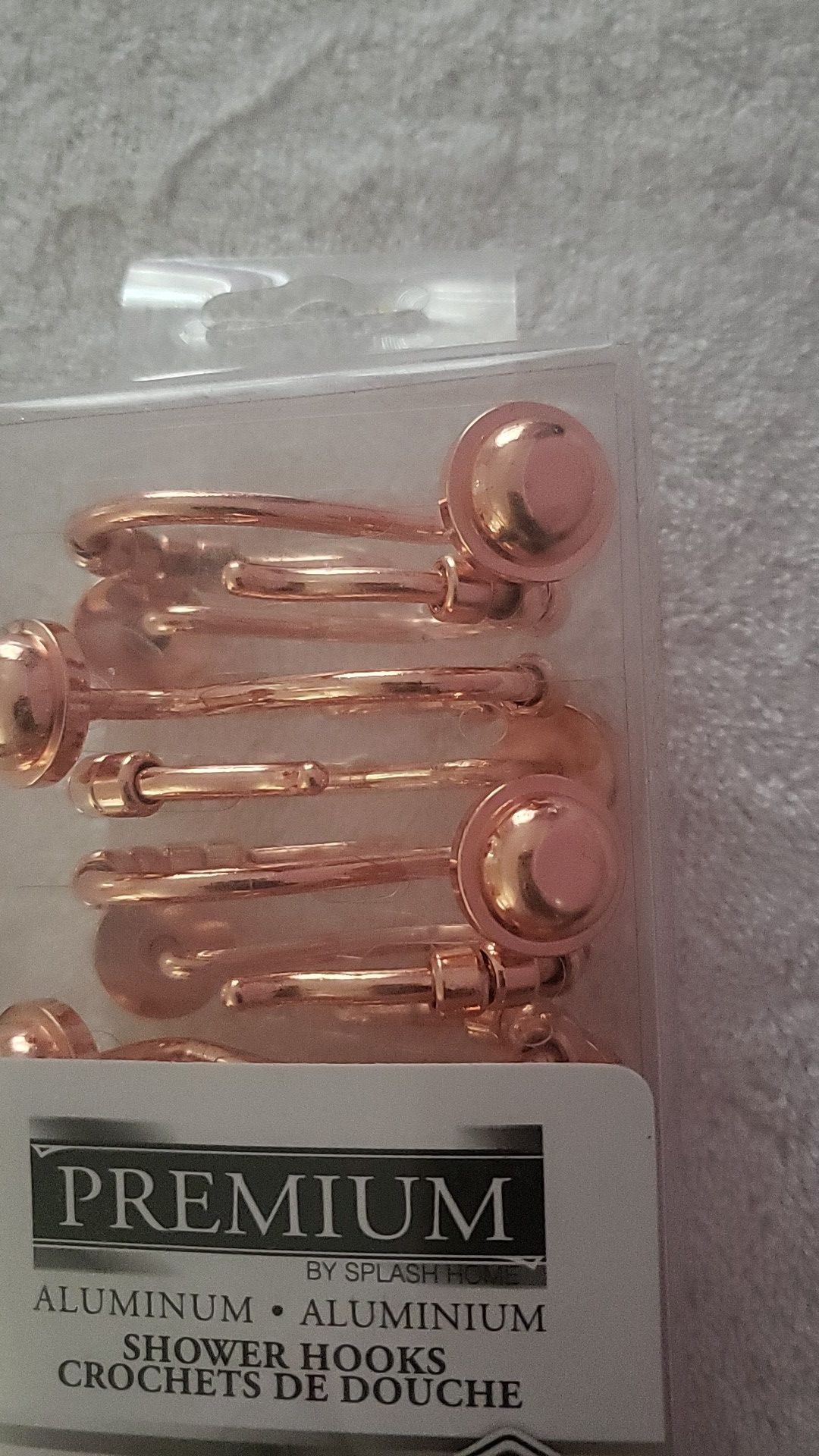Shower curtains hooks