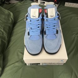 UNC RETRO JORDAN 4s