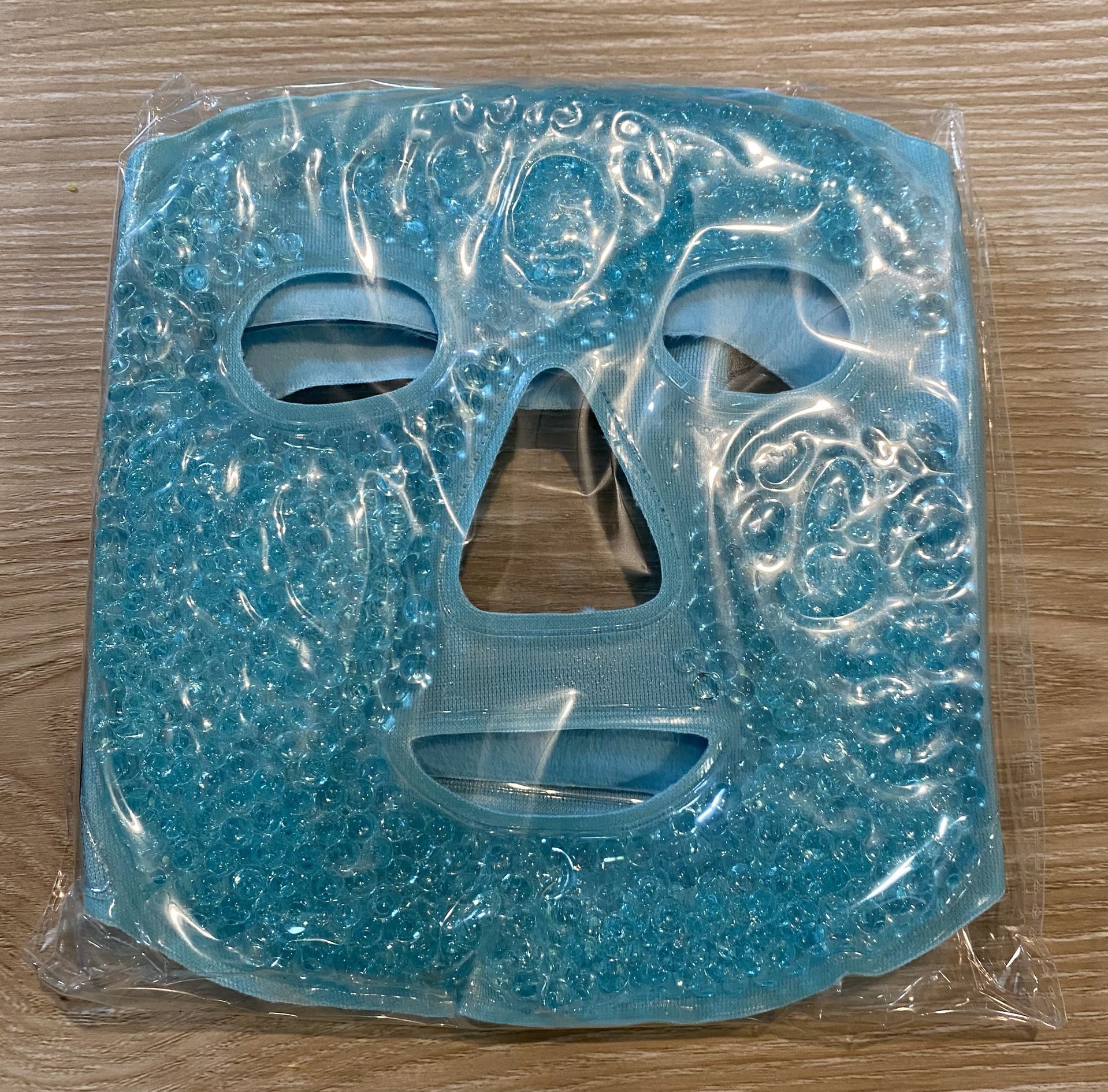 Therapeutic Gel Bead Face Mask, Hot or Cold, Reusable , Mew in Box x!