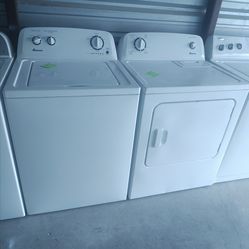 AMANA  WASHER  AND  DRYER  SET.