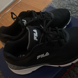 Men’s Fila Sneakers 