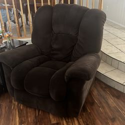 Comfy recliner rocking chair