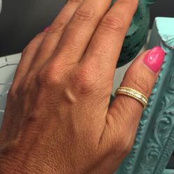 18k Gold Plated Over Sterling Silver White Diamond Simulant Eterno Band Ring Size 6,9