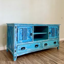 Beautiful Beachy TV Console Table/Media Cabinet/Entertainment Center 