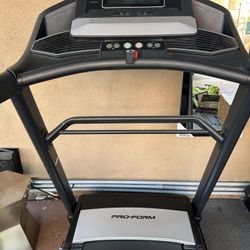 Treadmill- Proform 