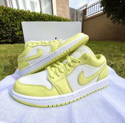 Air Jordan 1 Low SE Limelight SIZE 10.5 M / 12 W