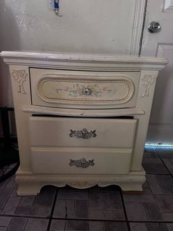Free Dresser